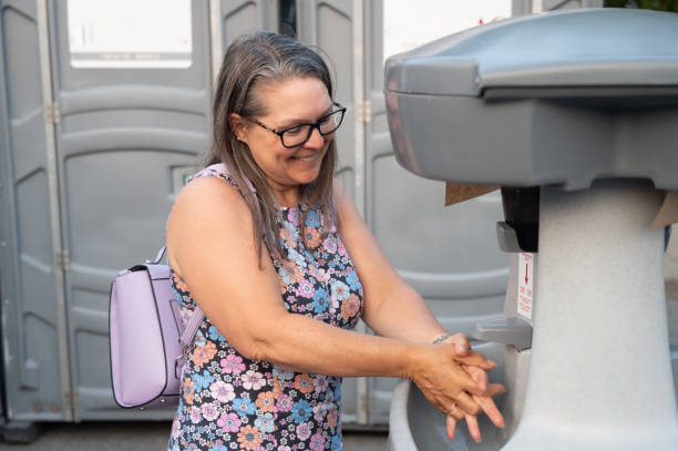 Best Luxury portable toilet rental  in Meriden, CT